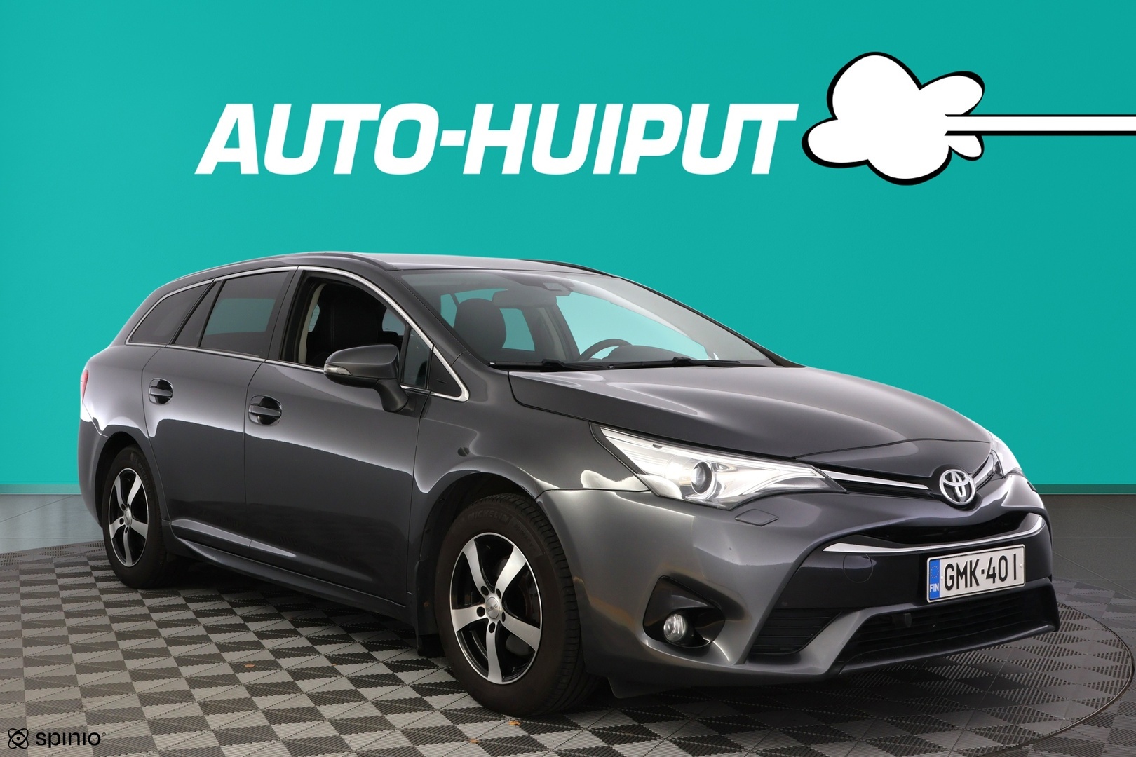 Auto Toyota Avensis