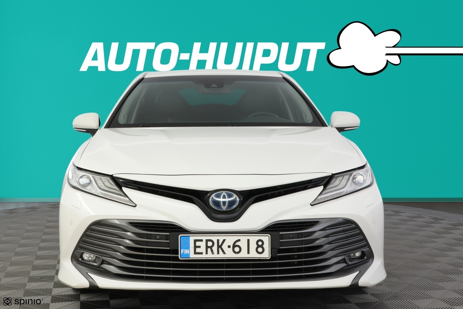 Toyota Camry 2,5 Hybrid Premium Business 2019, photo 6/28