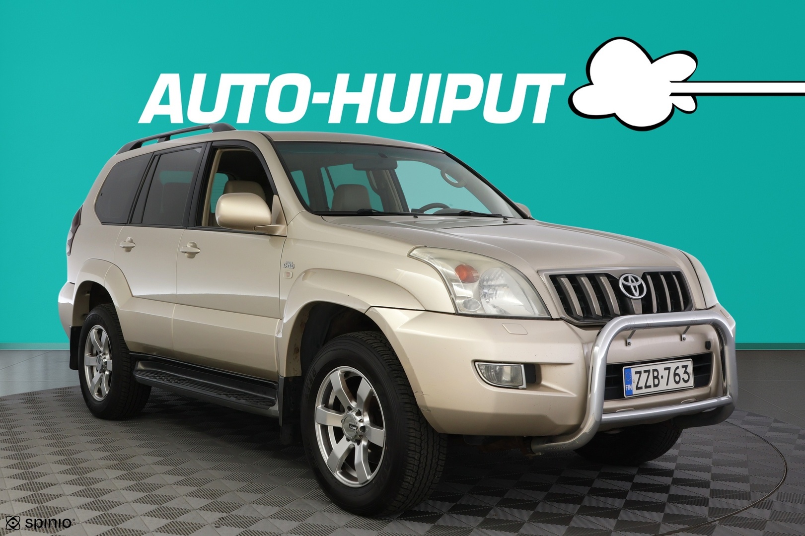 Auto Toyota Land Cruiser