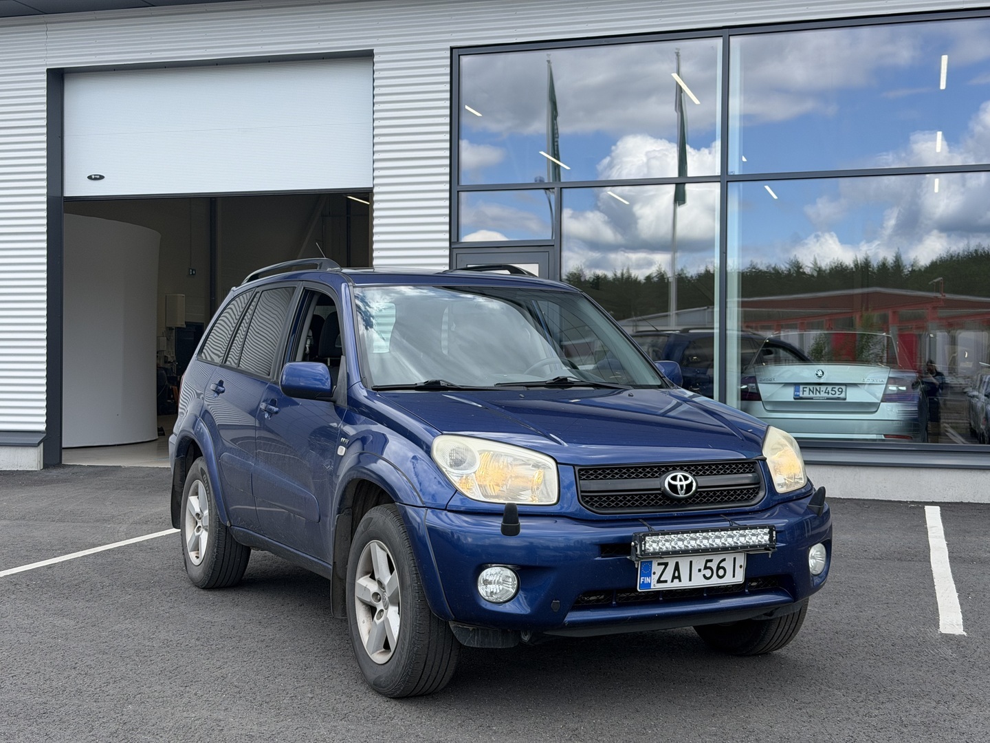 Auto Toyota RAV4