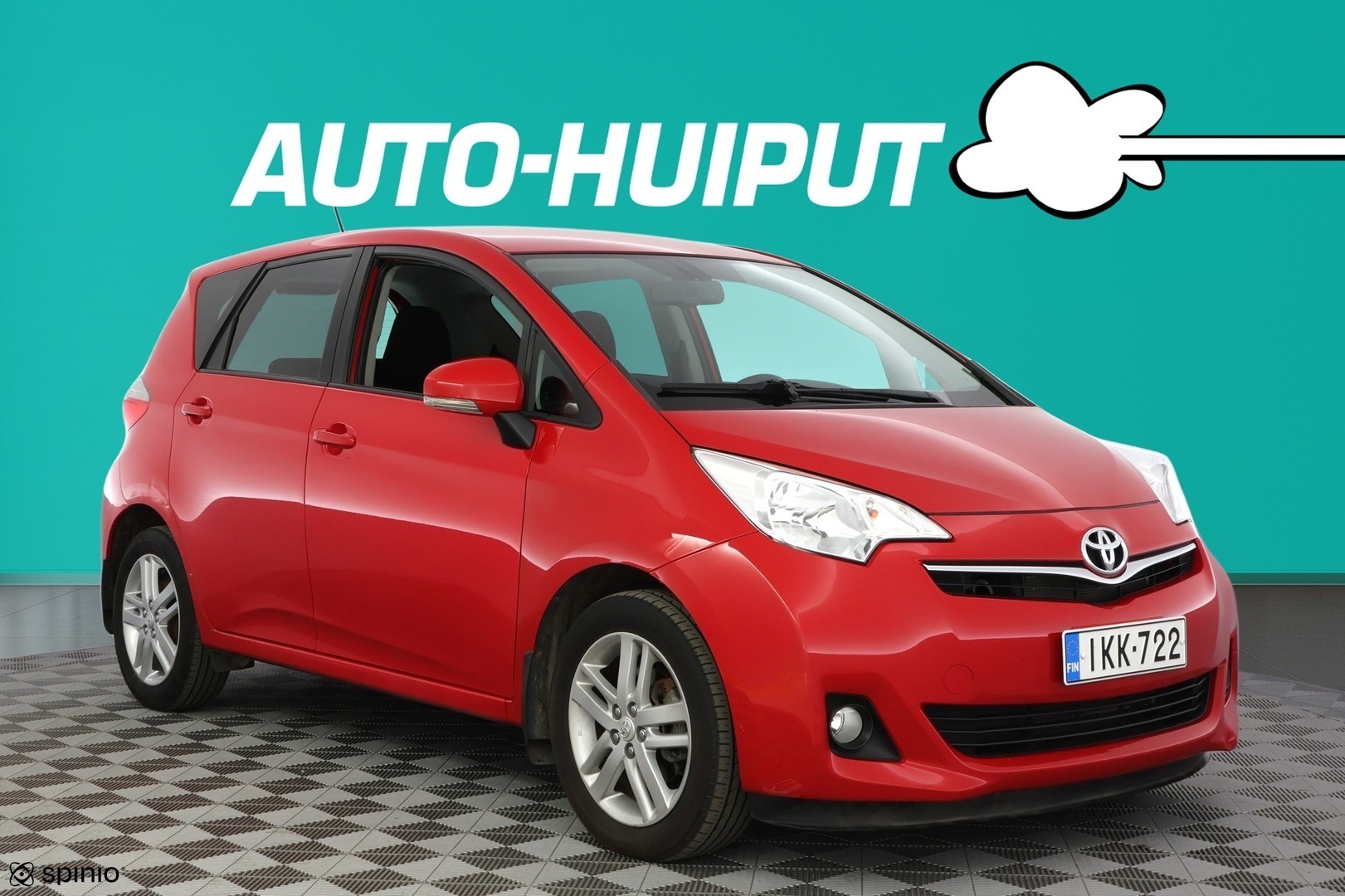 Auto Toyota Verso-S