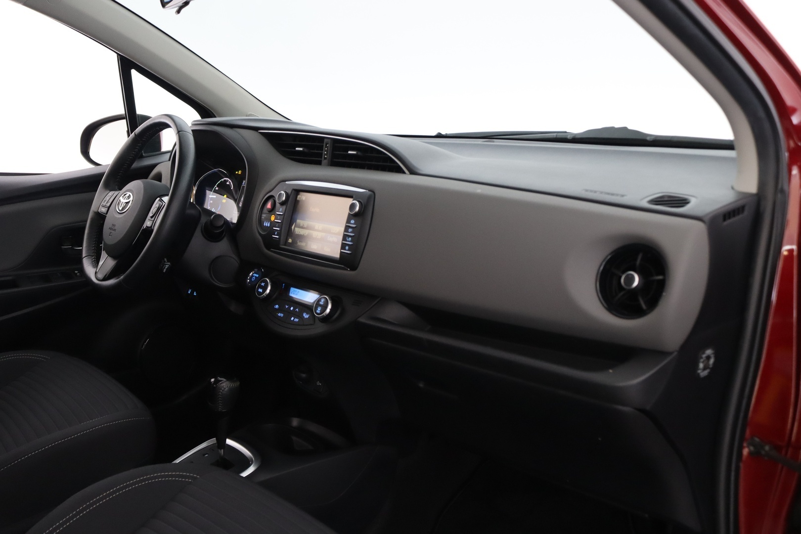 Toyota Yaris 2017, bild 7/25