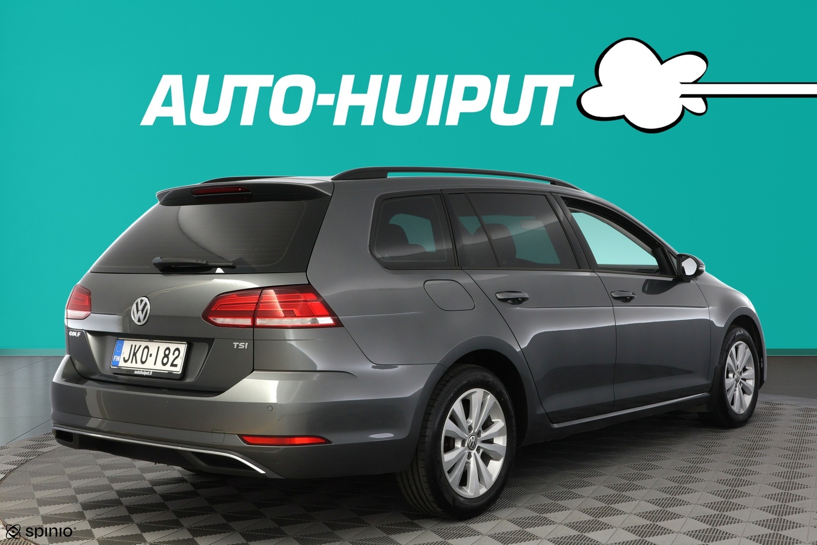 Auto Volkswagen Golf