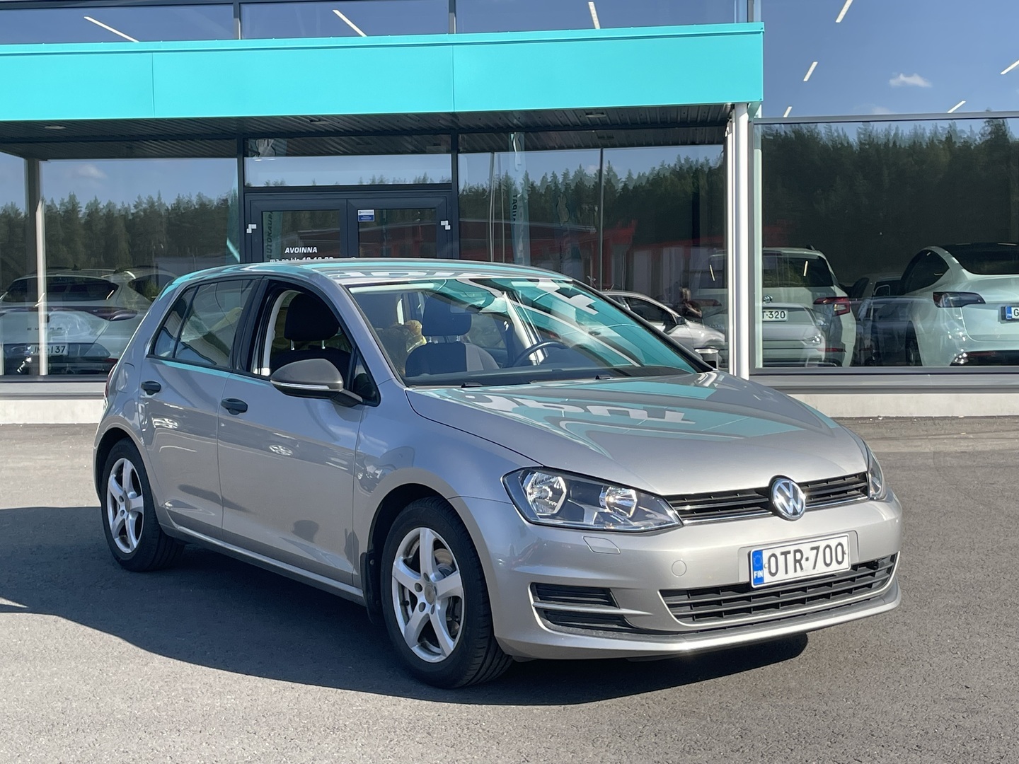 Auto Volkswagen Golf