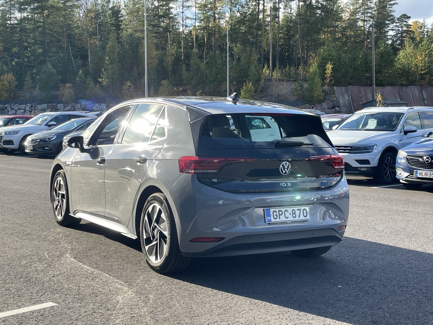 Volkswagen ID.3 Pro 107 kW, akku 58 kWh 2022, kuva 3/17