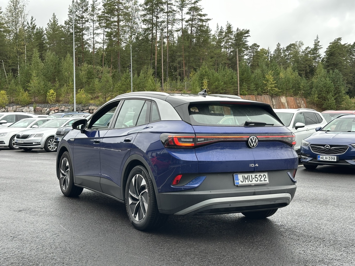 Volkswagen ID.4 2022, kuva 3/11