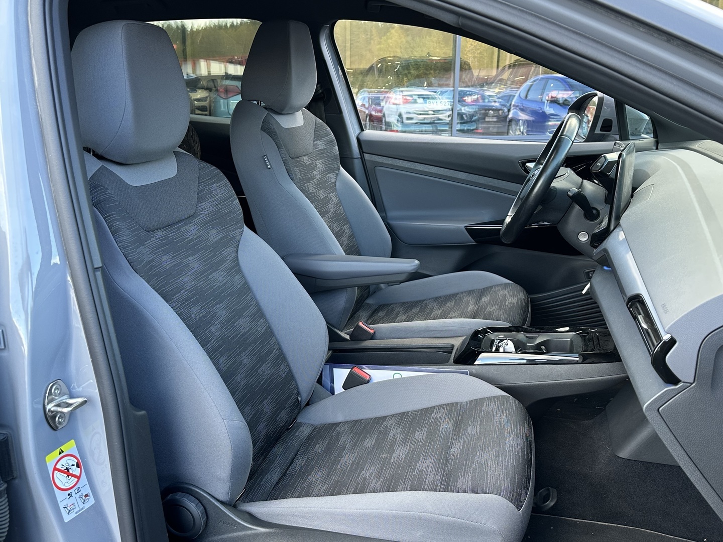 Volkswagen ID.4 2023, kuva 5/9