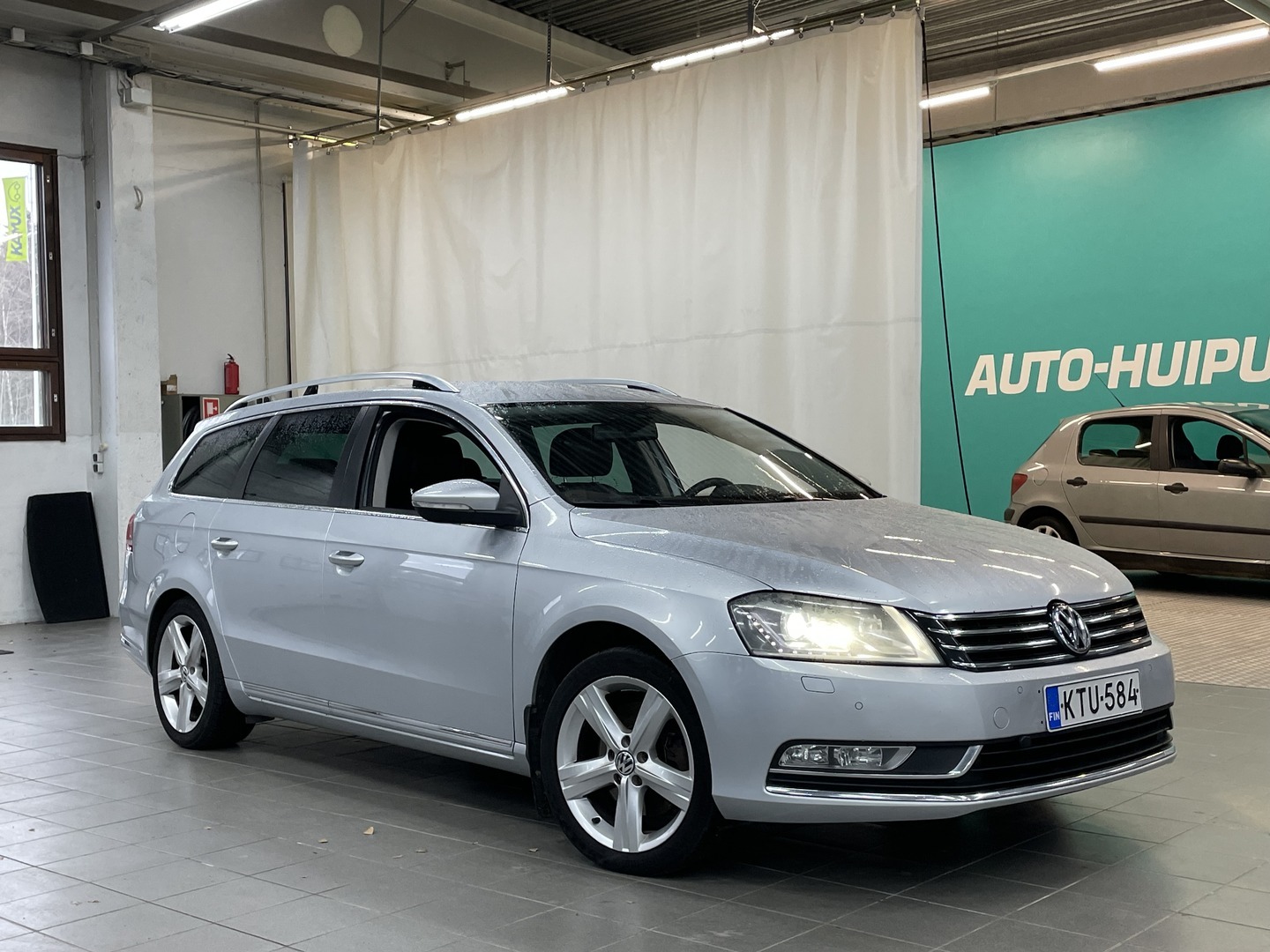 Volkswagen - Passat