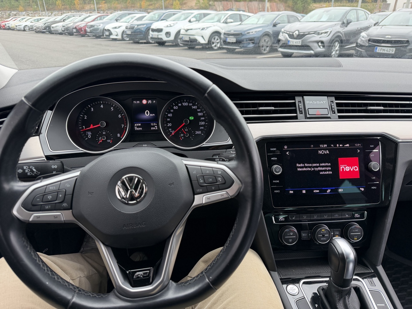 Volkswagen Passat 2020, bild 5/8