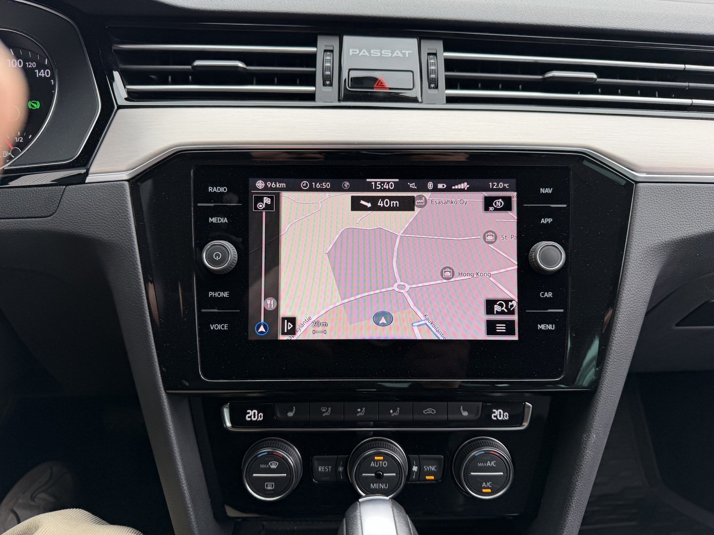 Volkswagen Passat 2020, bild 6/8