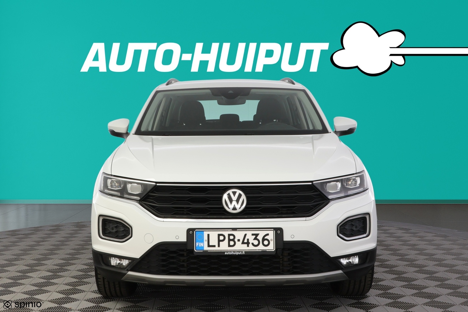 Volkswagen T-Roc Style 1,0 TSI 115 hv 2018, kuva 6/28