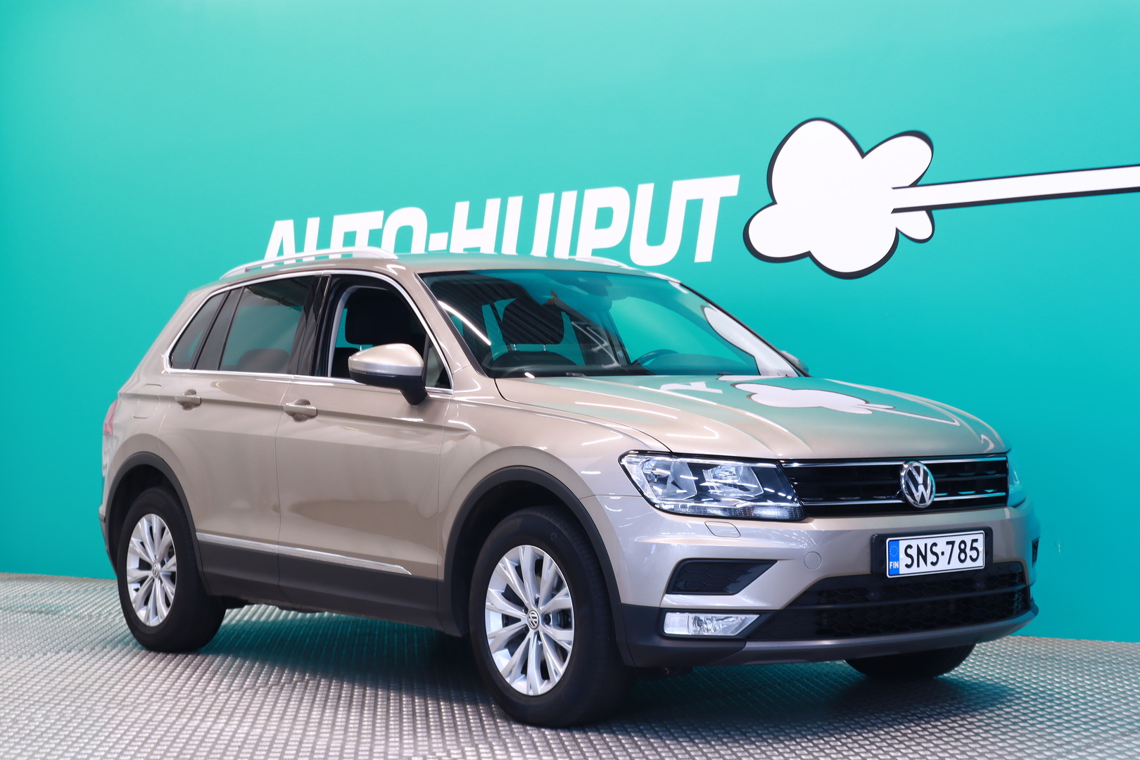 Volkswagen - Tiguan