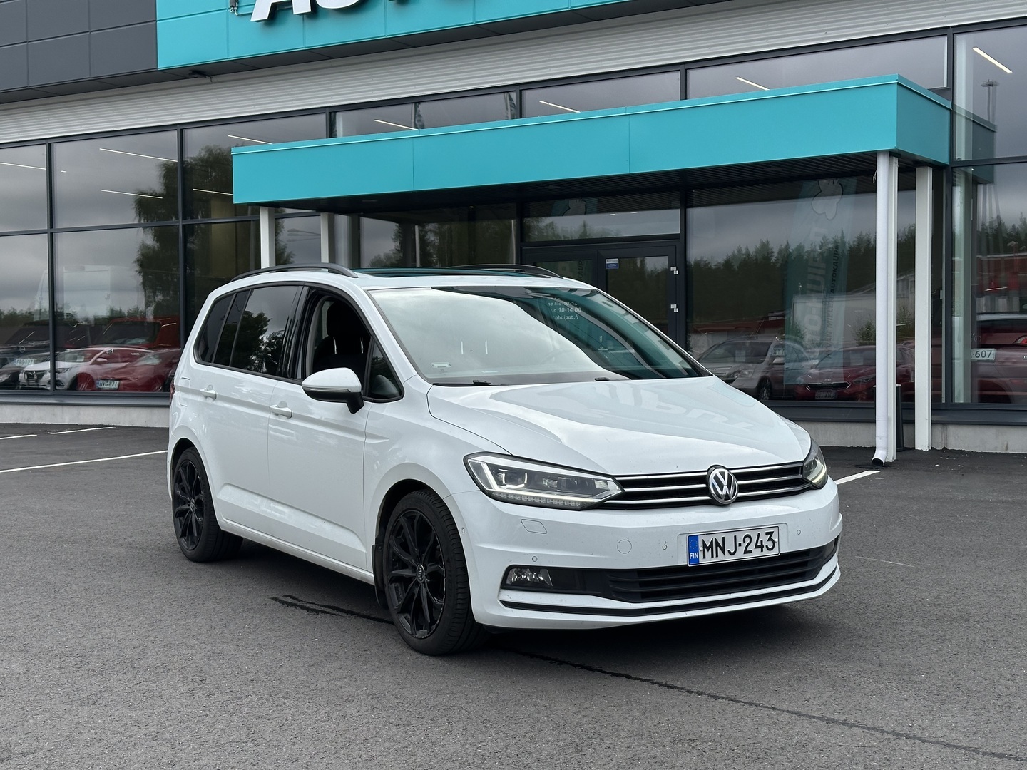 Auto Volkswagen Touran