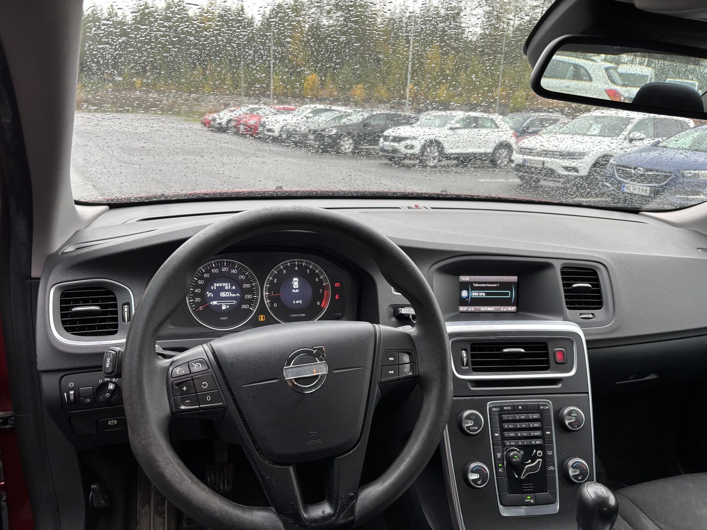 Volvo S60 T3 2011, kuva 3/3