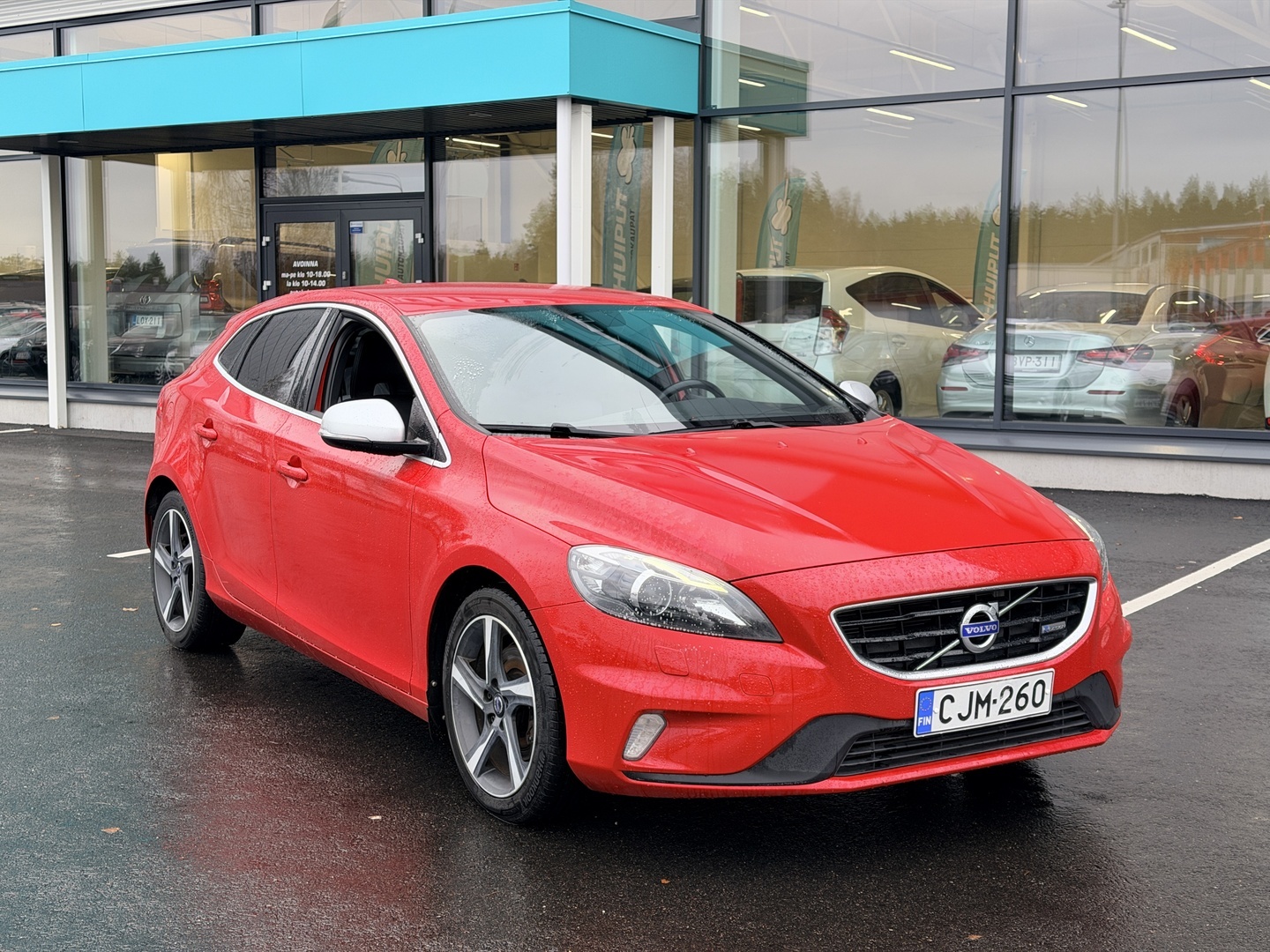 Auto Volvo V40