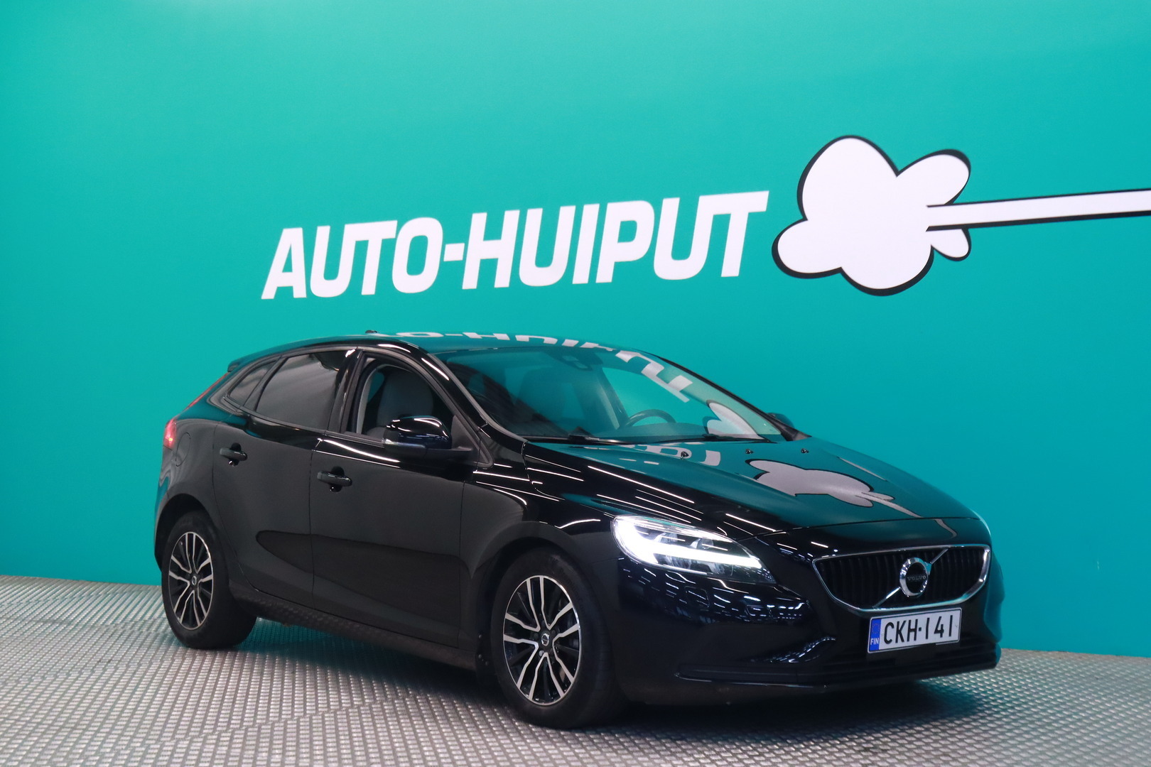 Volvo - V40