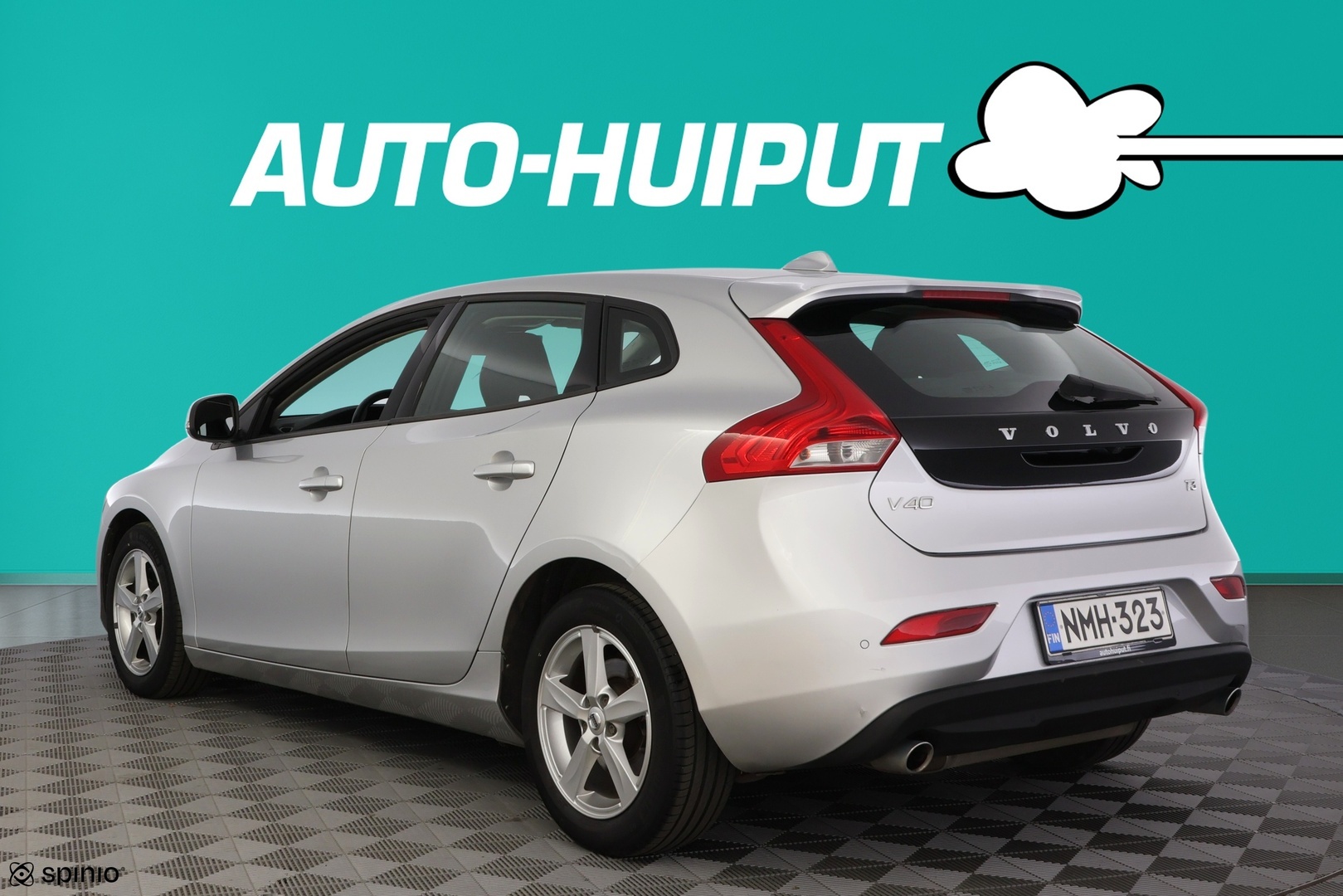 Volvo V40 T3 Kinetic aut 2019, bild 4/20