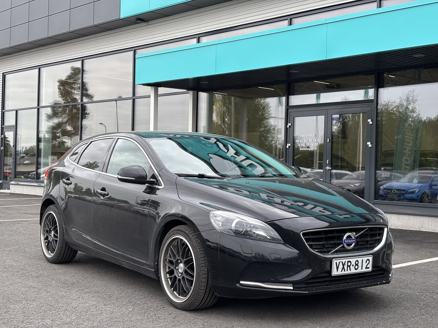 Auto Volvo V40