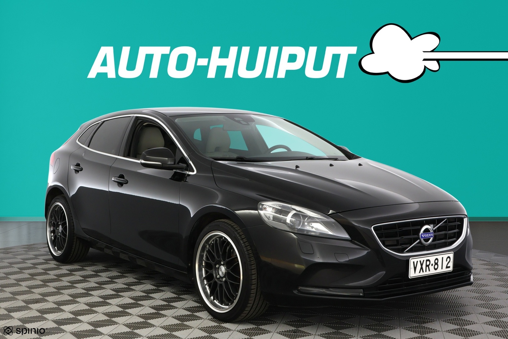 Auto Volvo V40