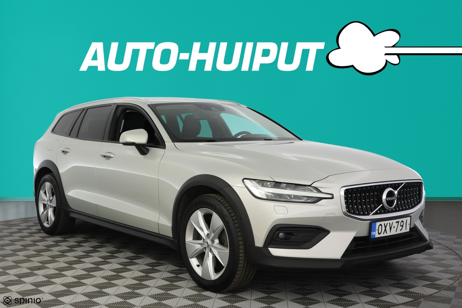 Auto Volvo V60 Cross Country