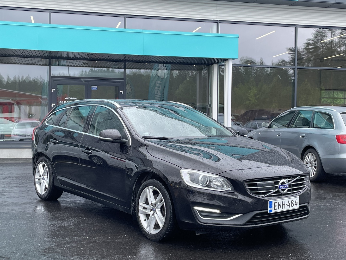 Auto Volvo V60
