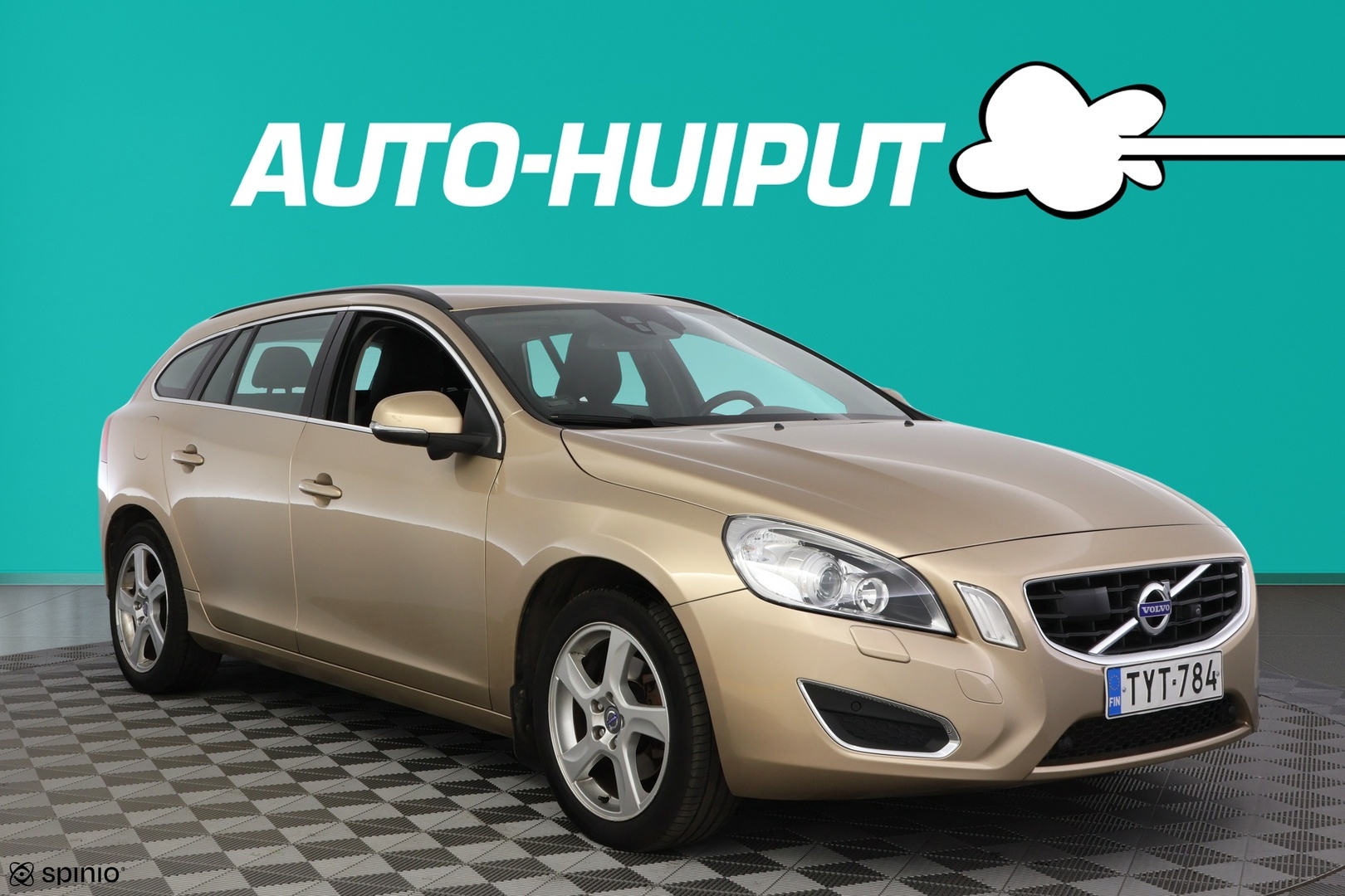 Auto Volvo V60