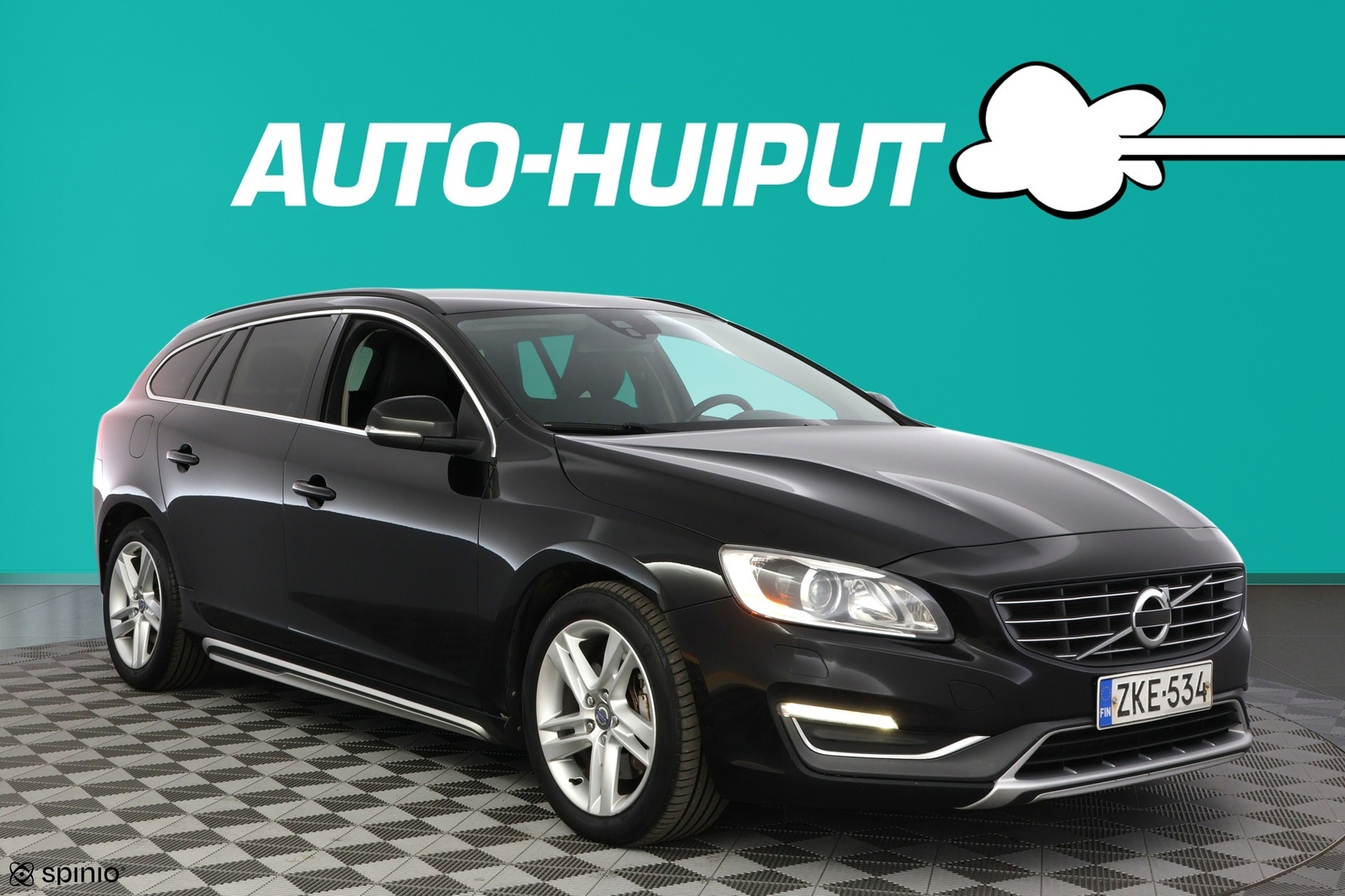 Auto Volvo V60