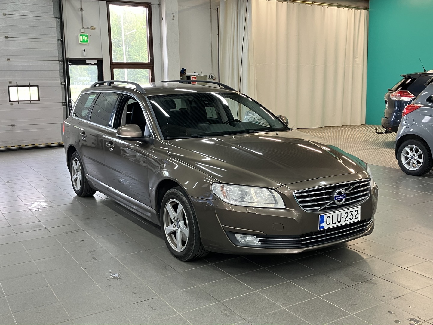 Volvo - V70