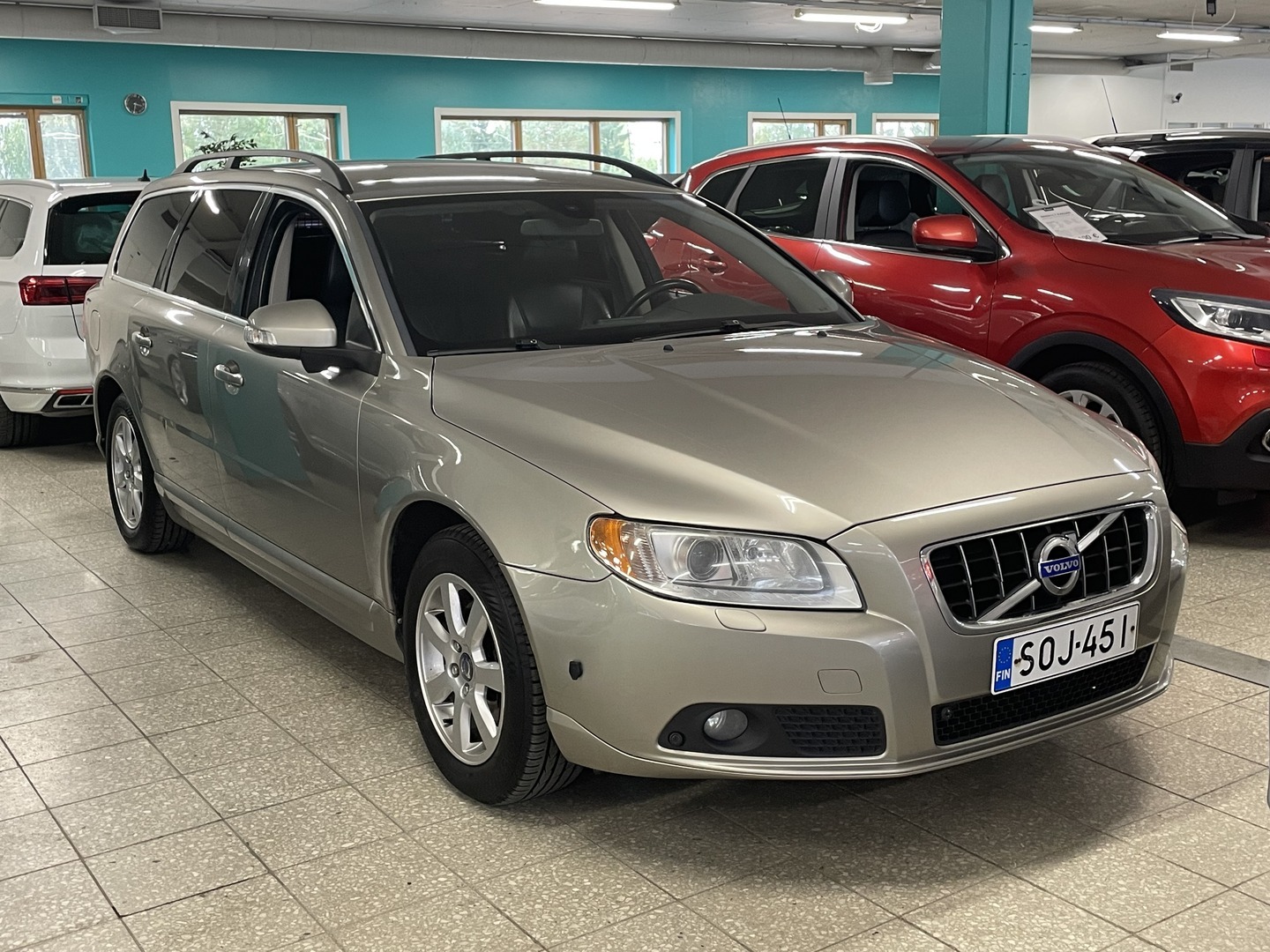 Volvo - V70