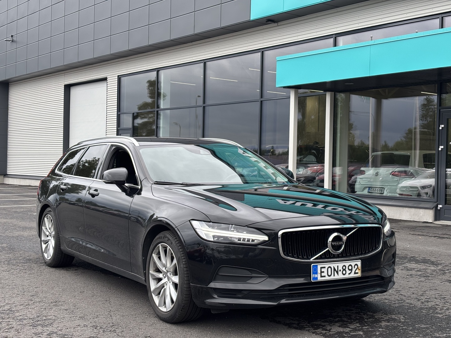 Auto Volvo V90