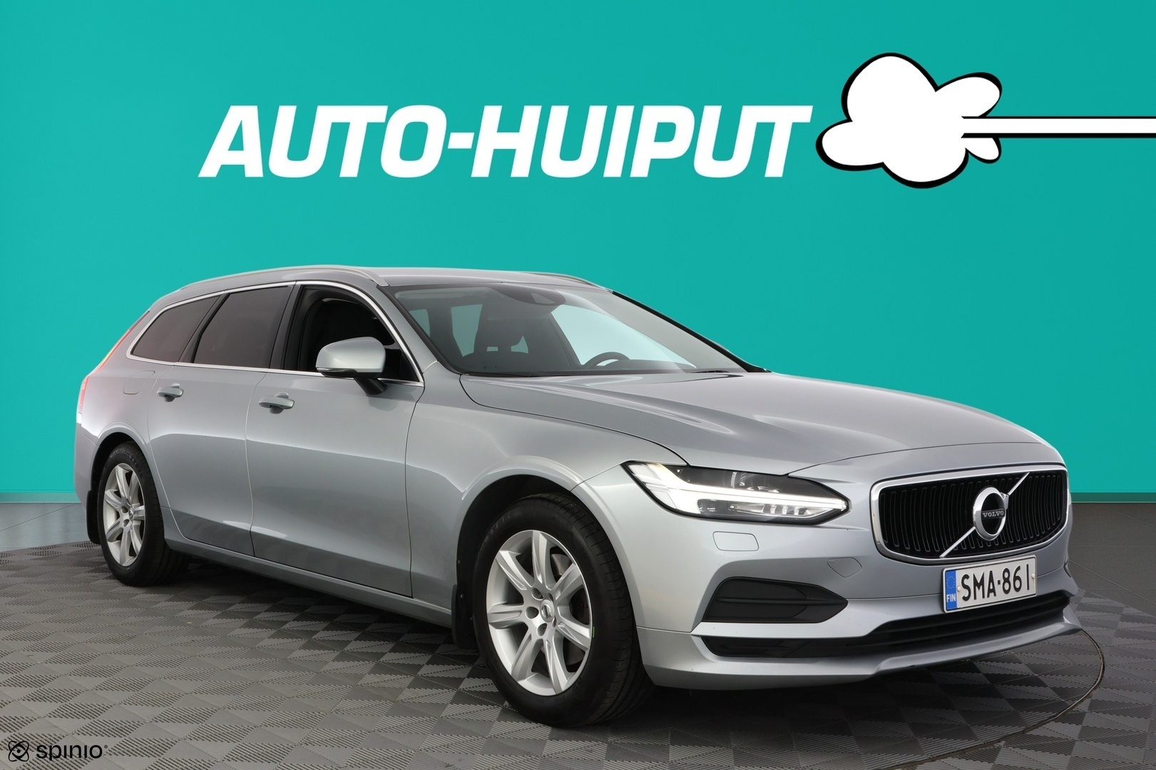 Auto Volvo V90