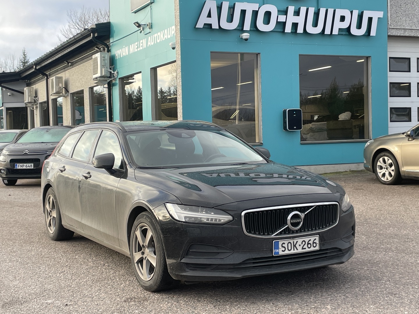 Volvo - V90