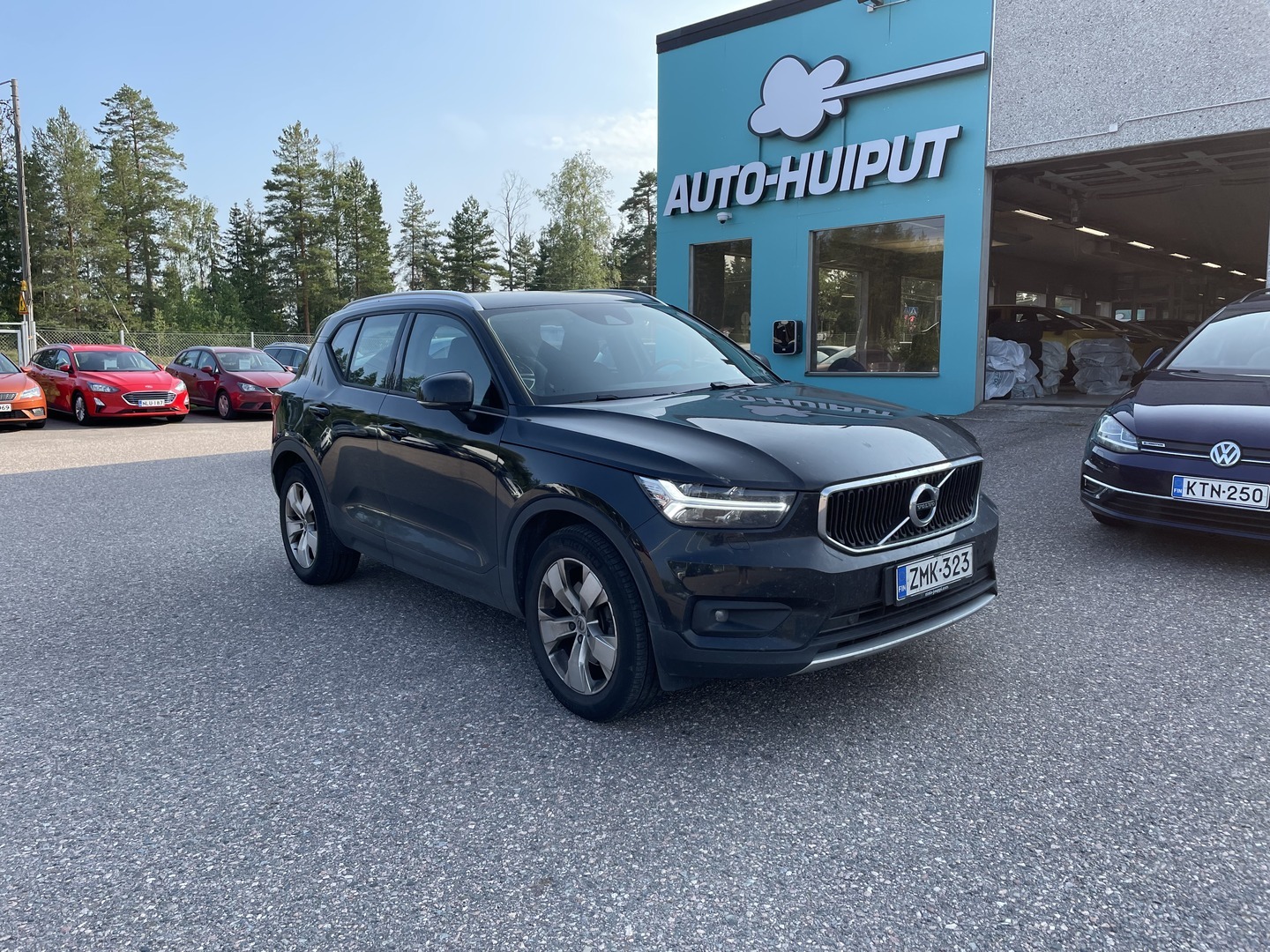 Volvo - XC40